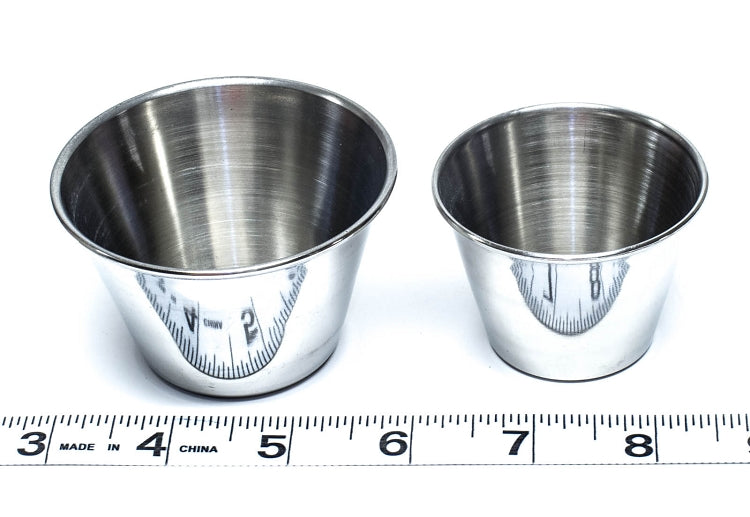 4 oz cup vs 2.5 oz cup, for comparison.